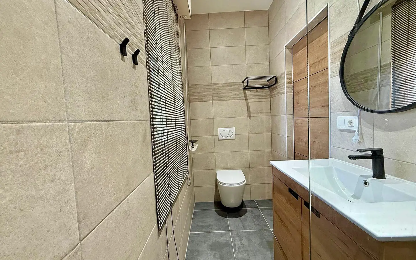 5-bedroom Detached Villa In Pinoso, Spain (190 M²)