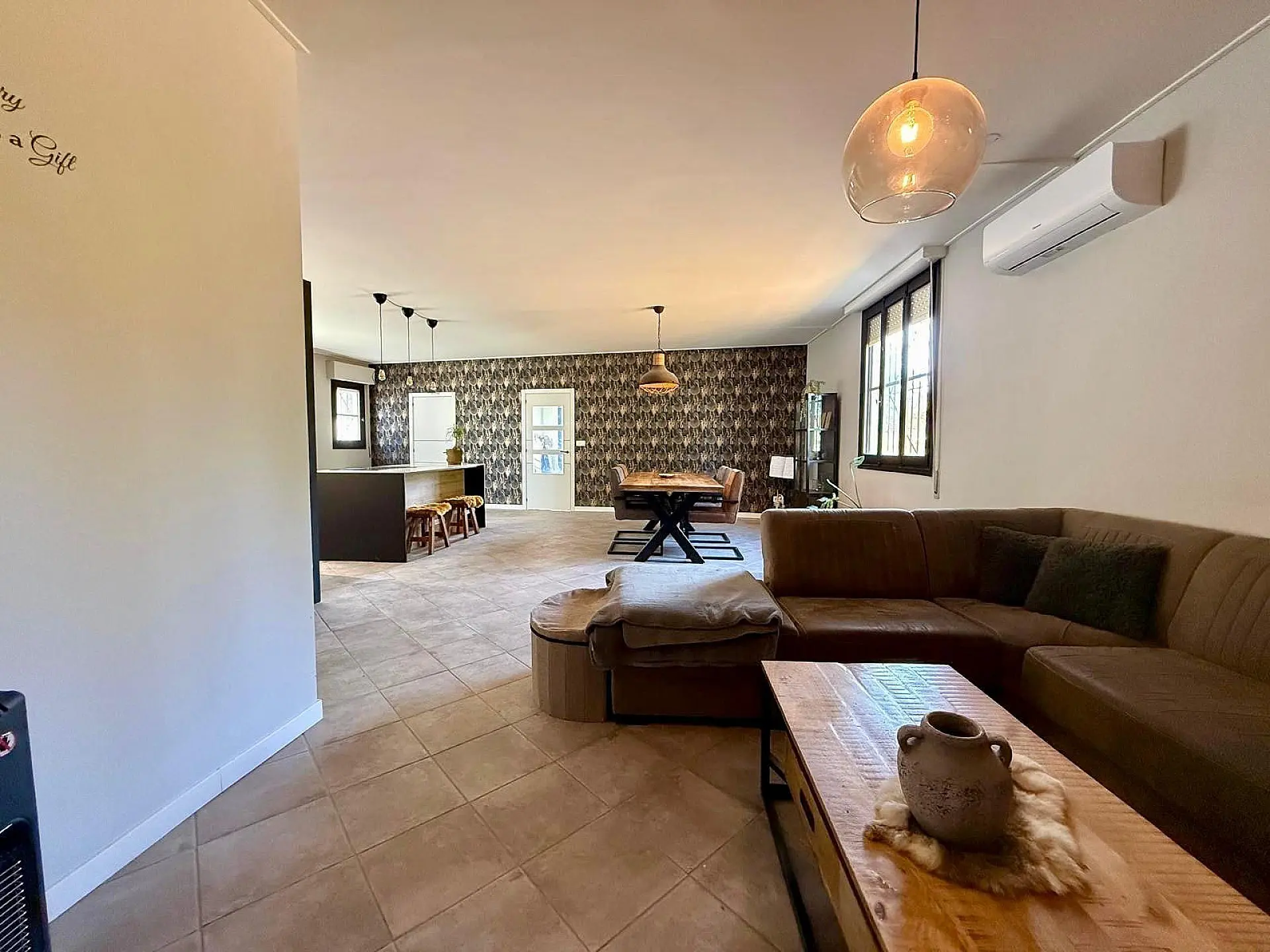 5-bedroom Detached Villa In Pinoso, Spain (190 M²)