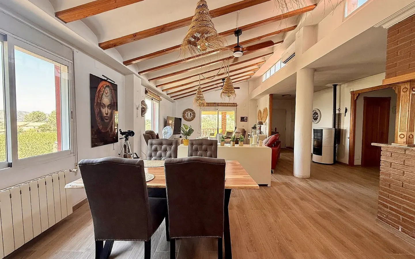 Country House Of 242 M² In Villena, Spain