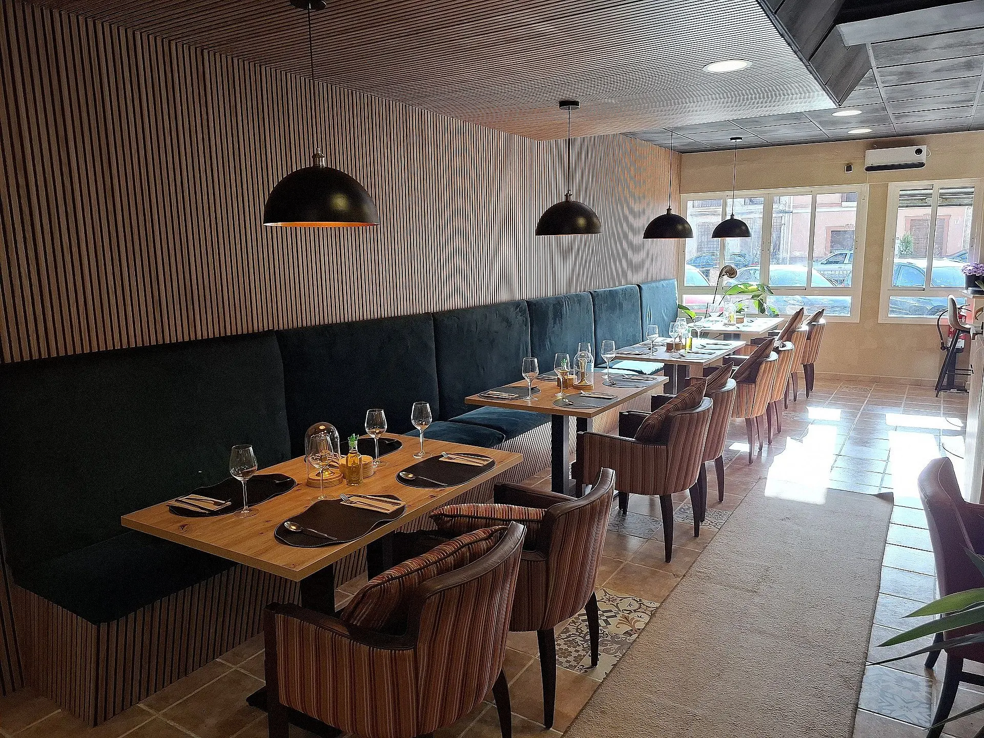 Commercial Of 150 M² In Pinoso, Spain