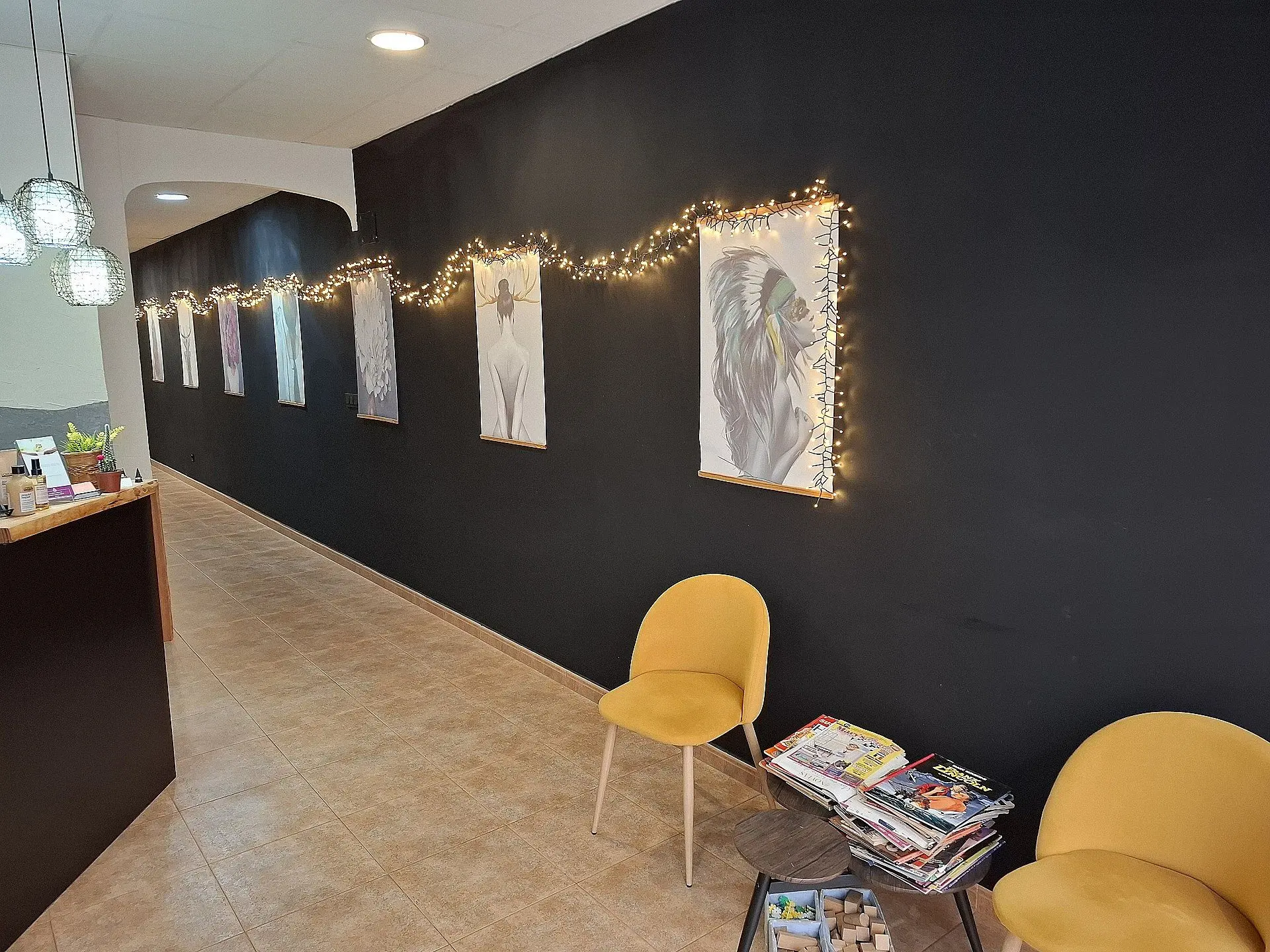Commercial Of 102 M² In Pinoso, Spain