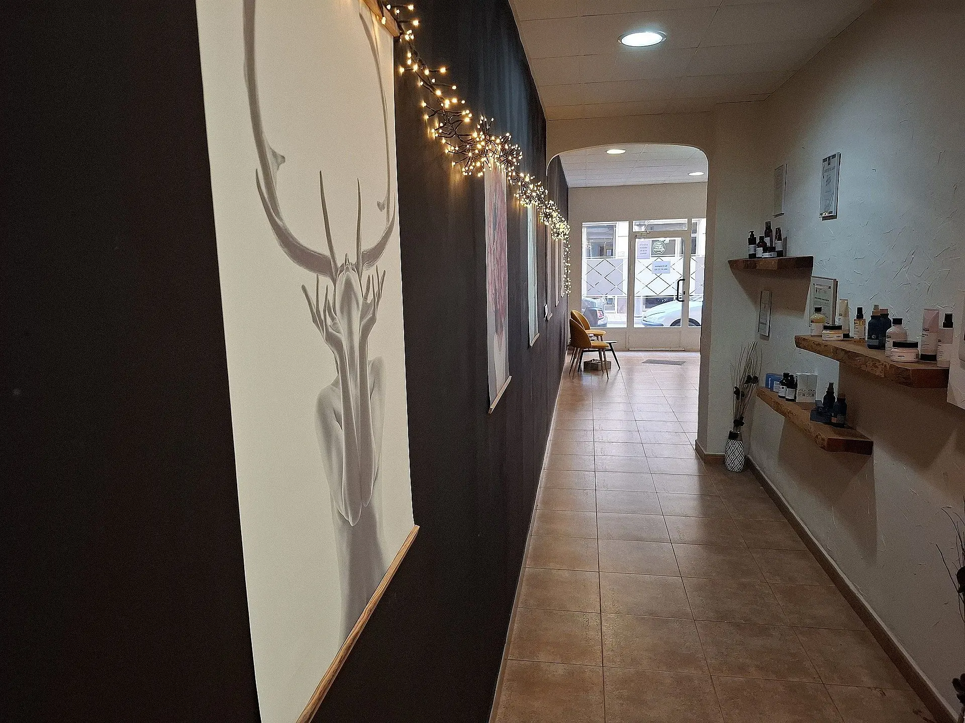 Commercial Of 102 M² In Pinoso, Spain