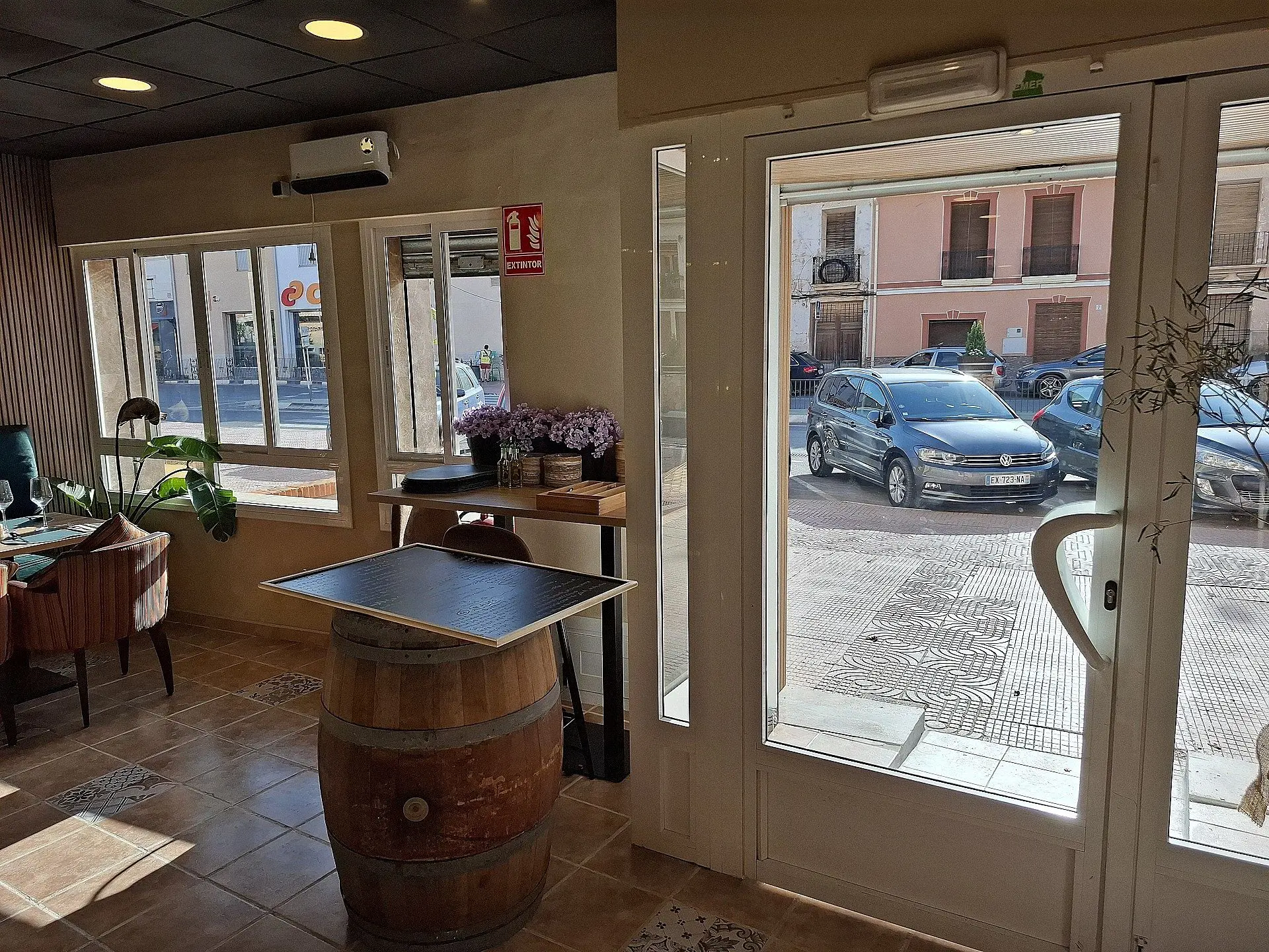 Commercial Of 150 M² In Pinoso, Spain