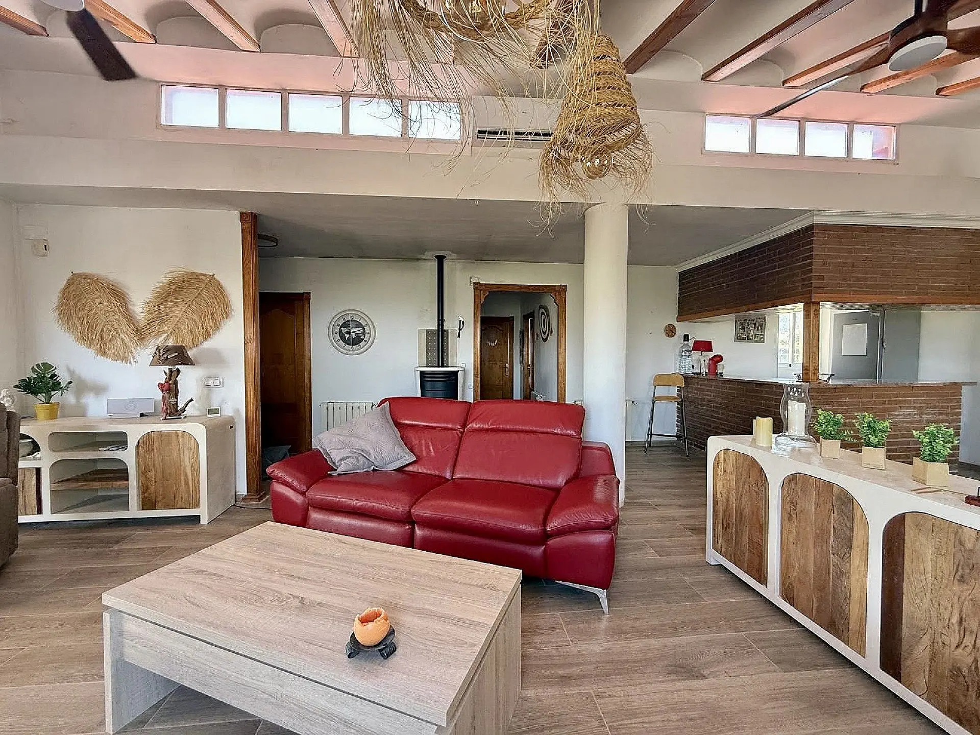 Country House Of 242 M² In Villena, Spain