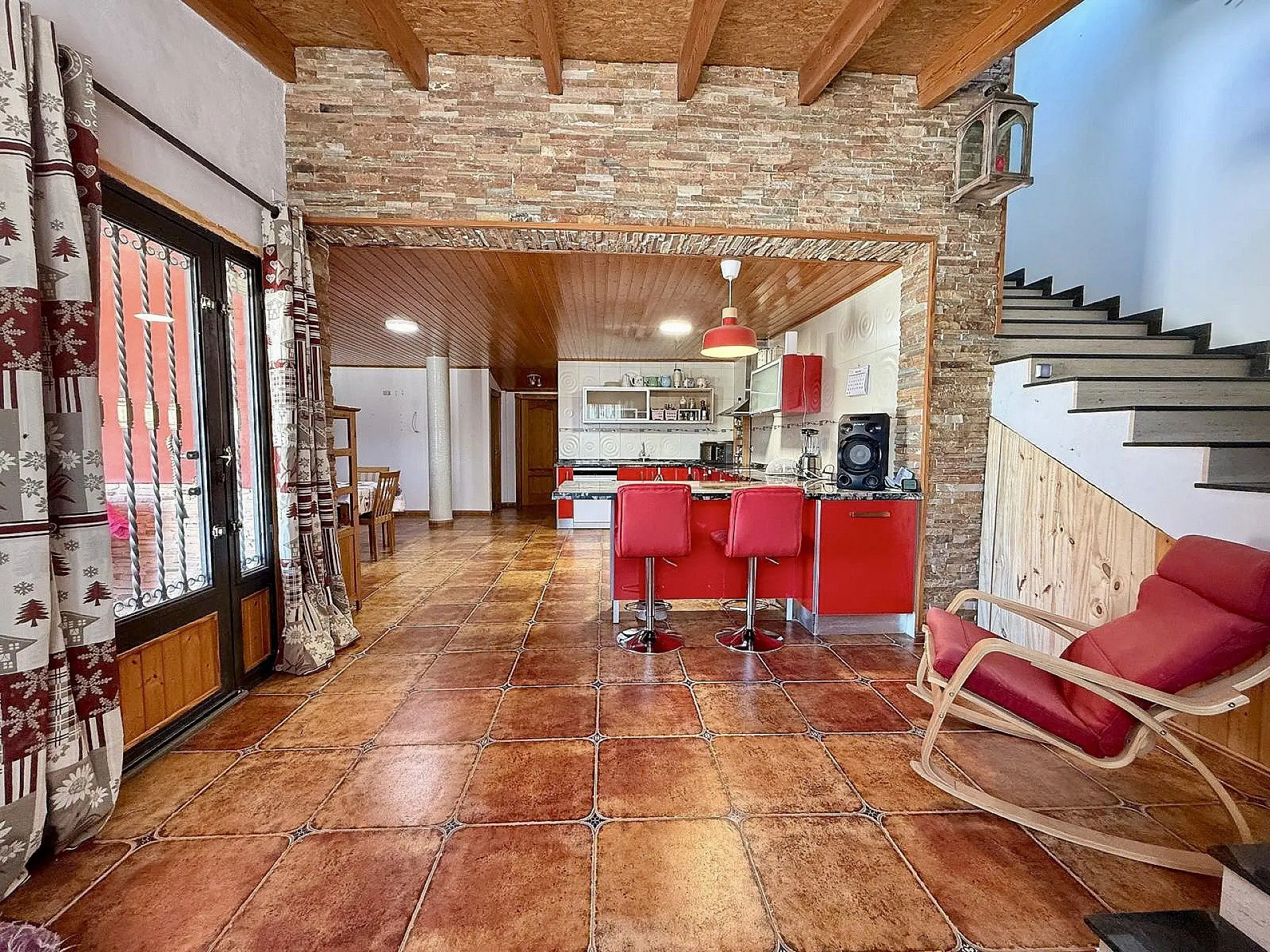 Country House Of 242 M² In Villena, Spain