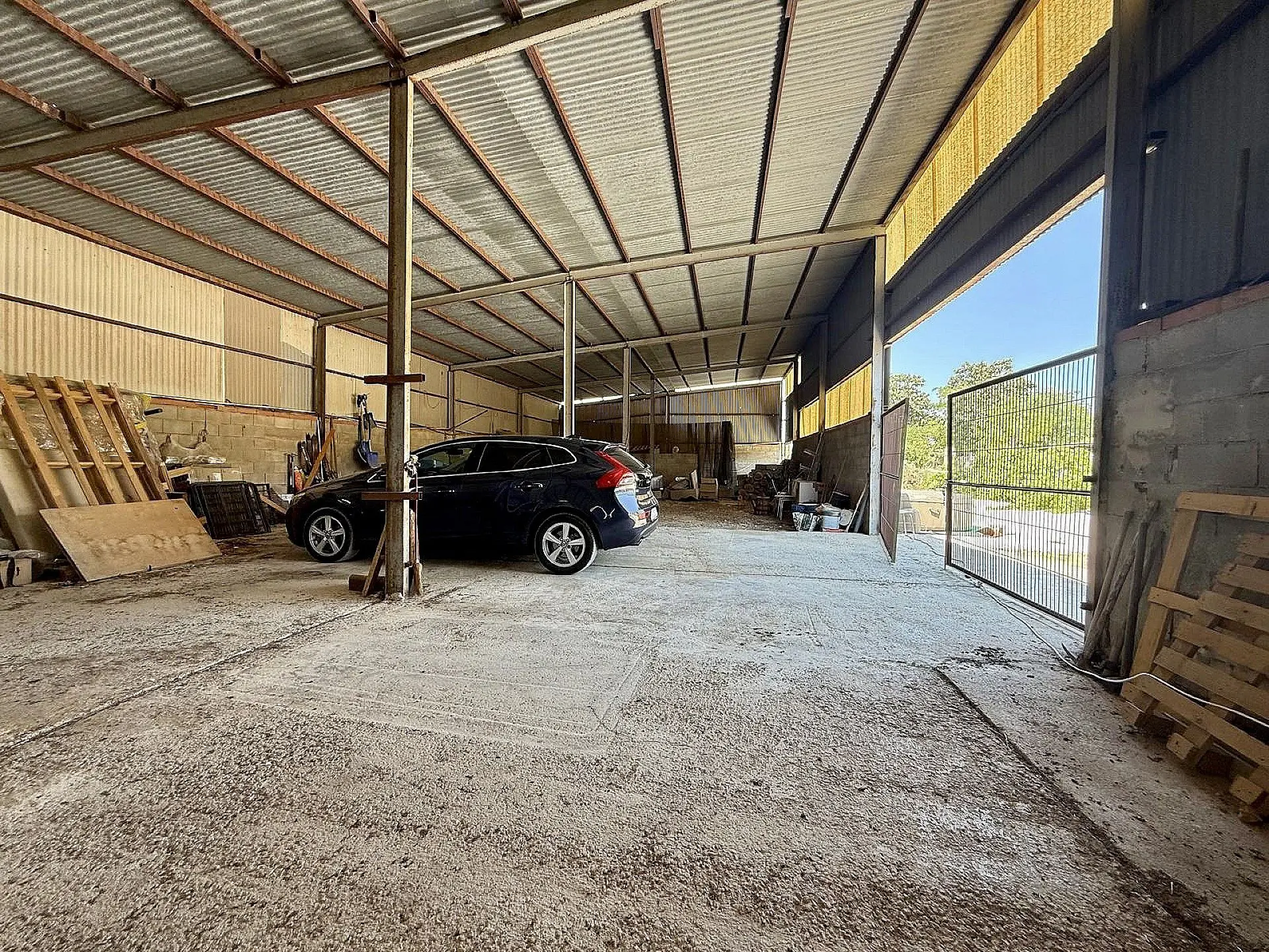 Country House Of 242 M² In Villena, Spain