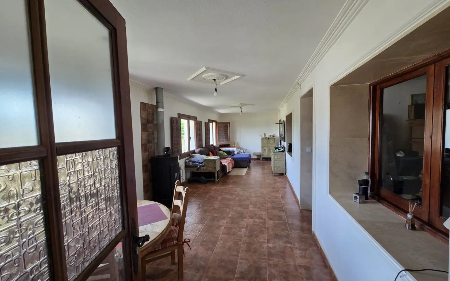 6-bedroom Detached Villa In Sax, Spain (238 M²)