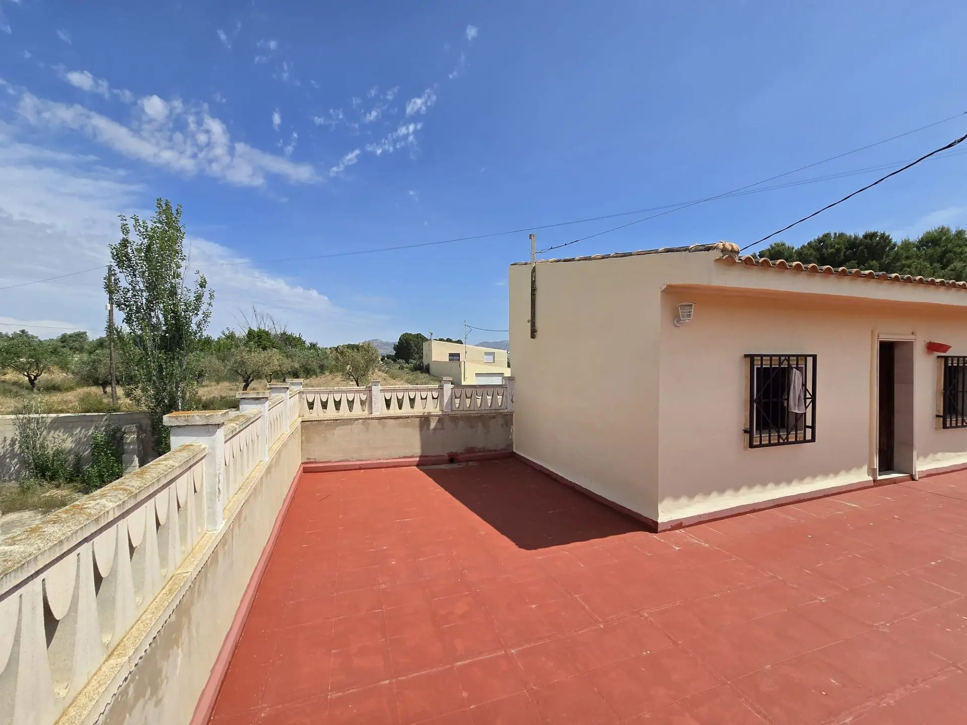 Detached Villa Of 238 M² In Sax, Spain