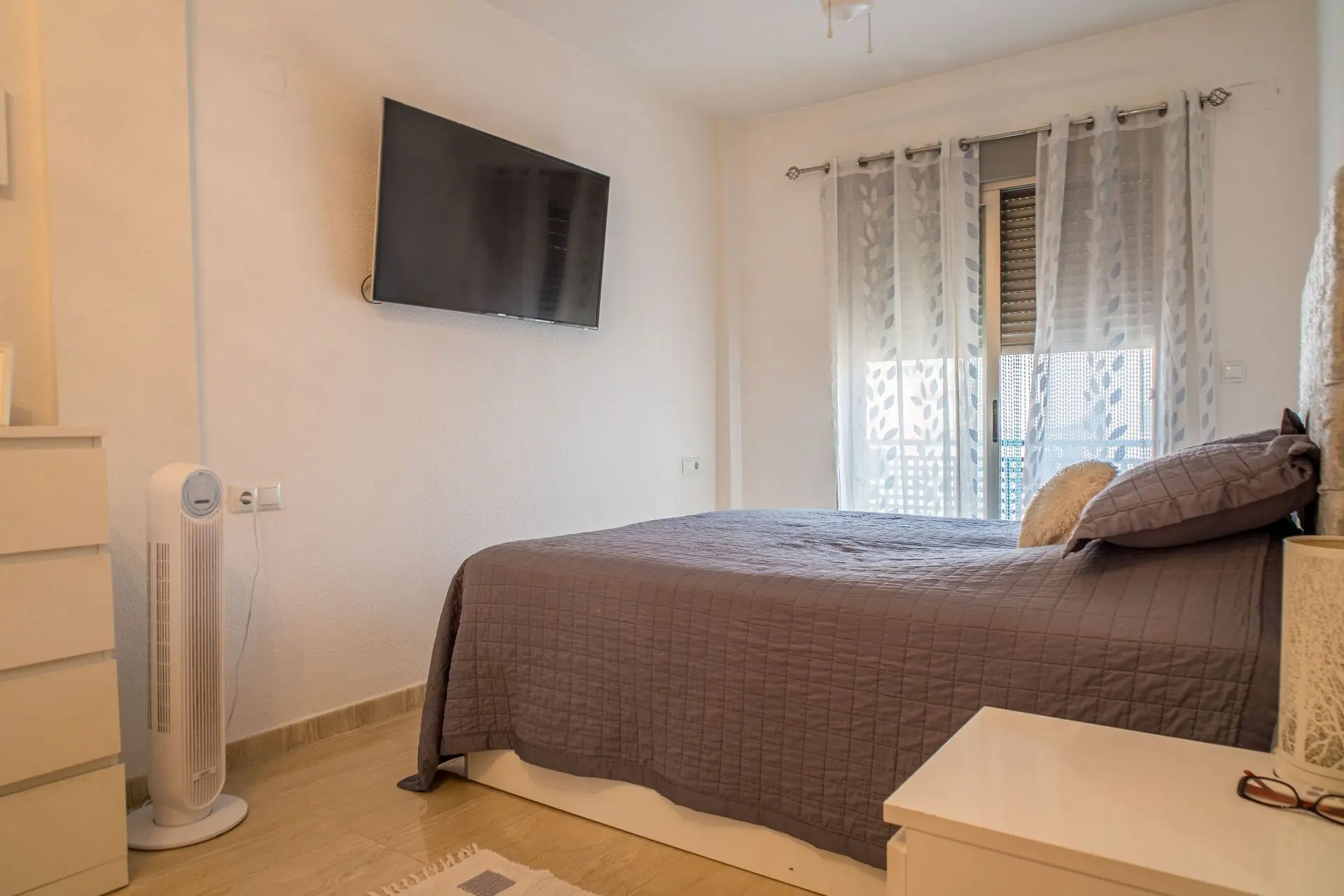 3-bedroom Apartment In Pinoso, Spain (189 M²)