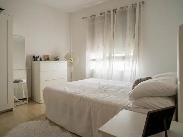 3-bedroom Apartment In Pinoso, Spain (189 M²)
