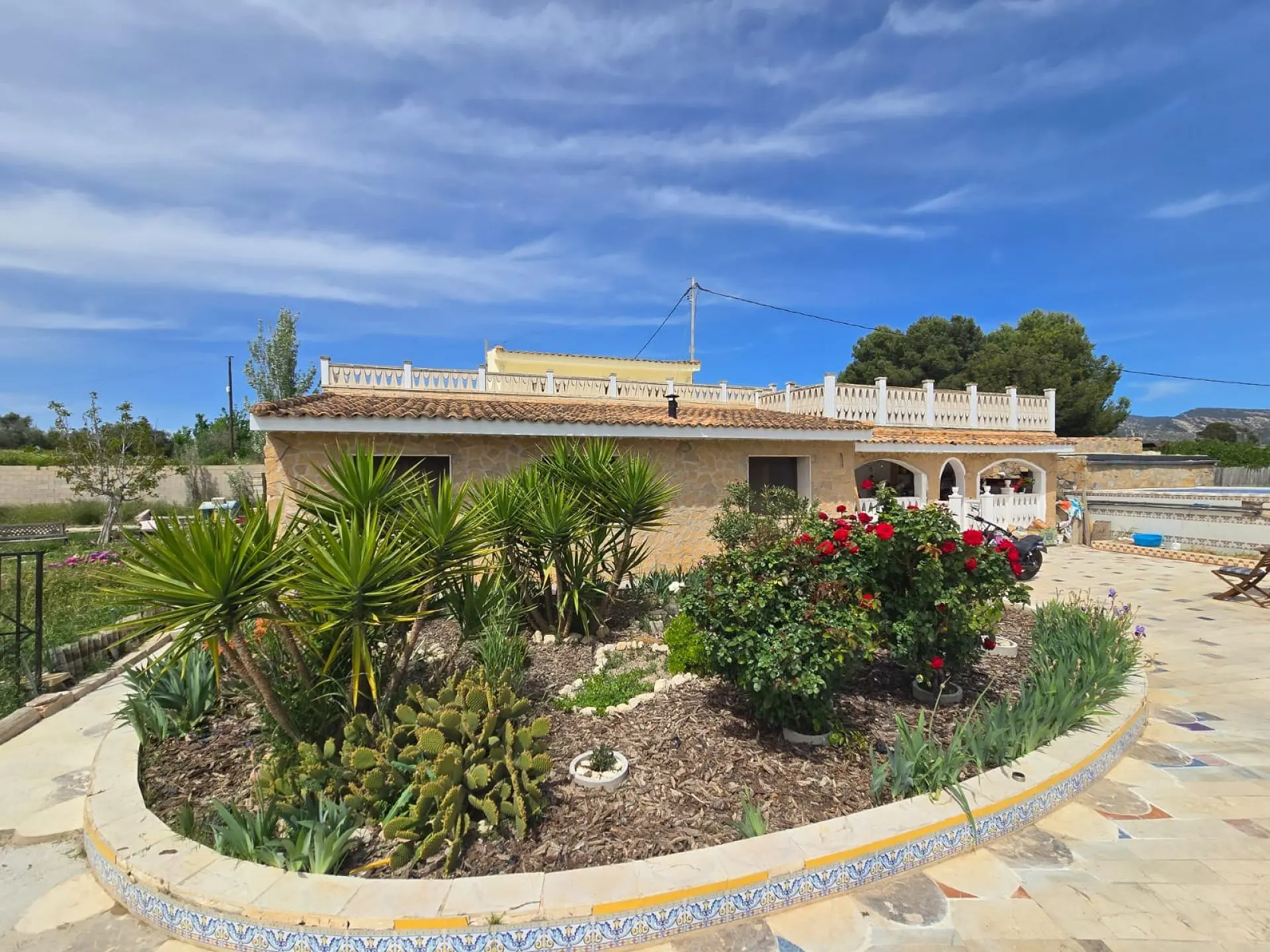 Detached Villa Of 238 M² In Sax, Spain