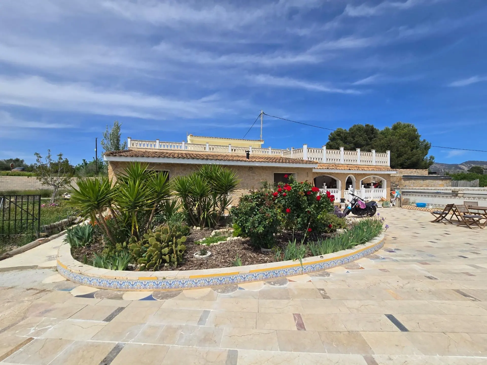 Detached Villa Of 238 M² In Sax, Spain