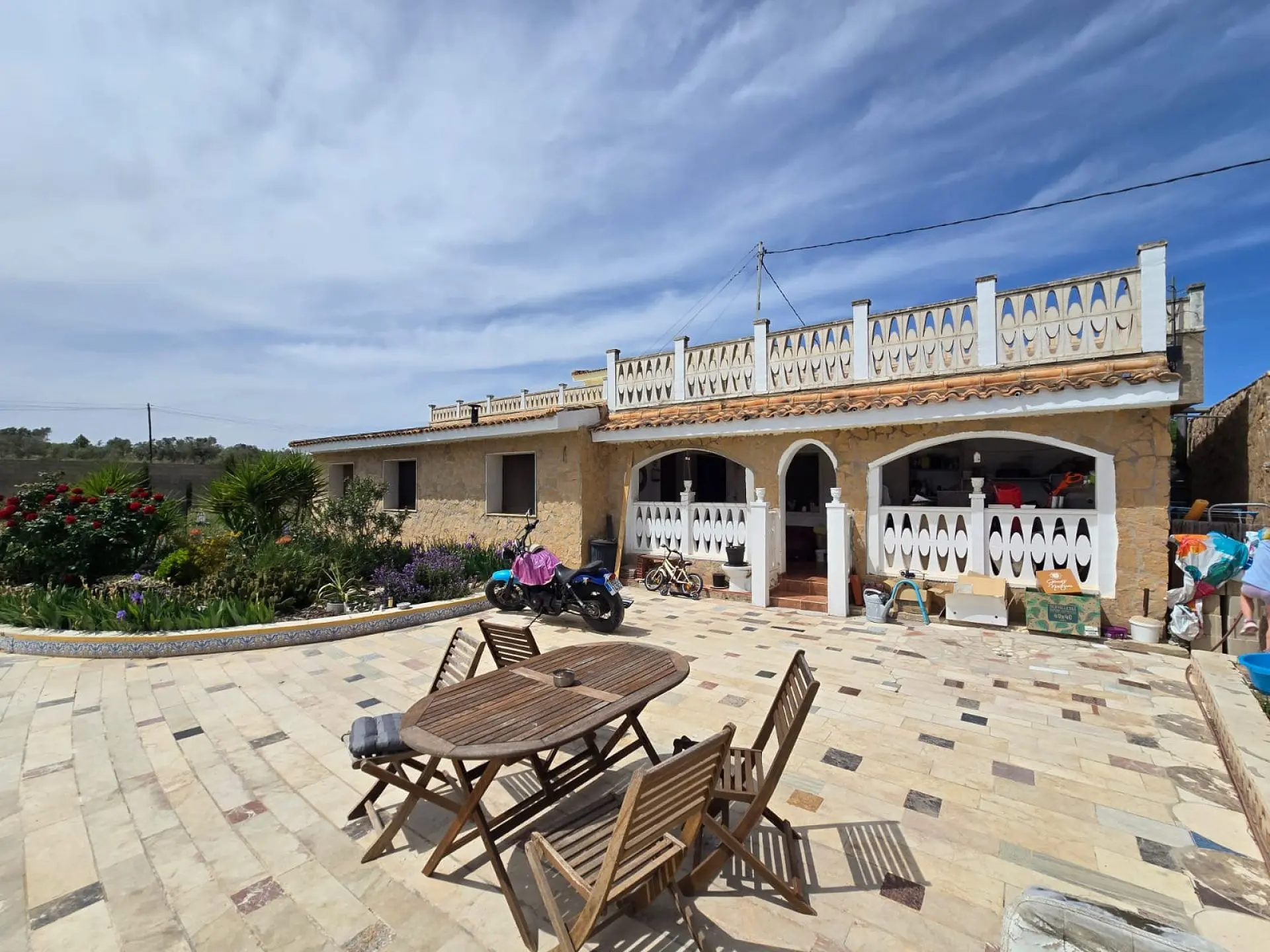 Detached Villa Of 238 M² In Sax, Spain