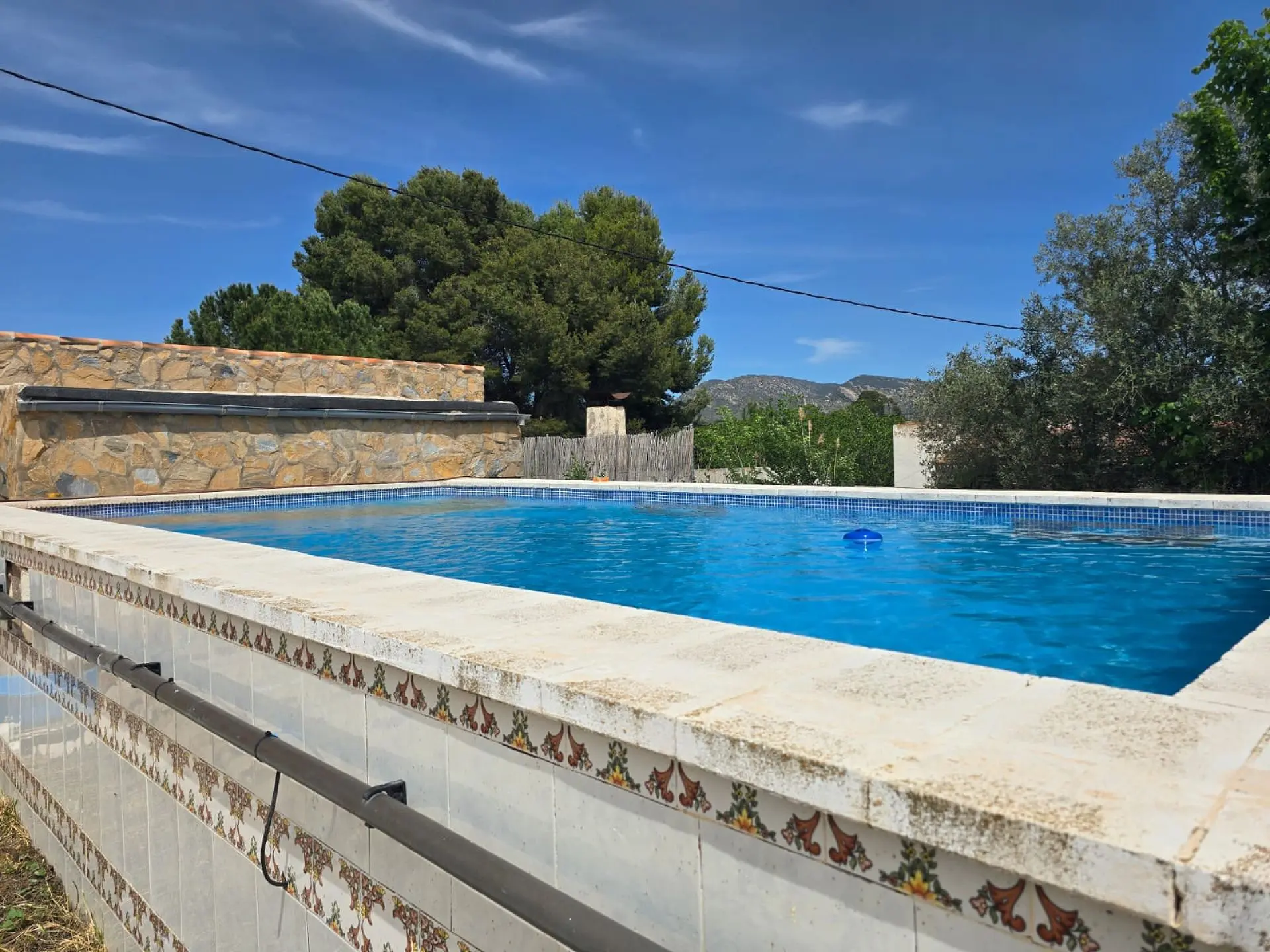 Detached Villa Of 238 M² In Sax, Spain