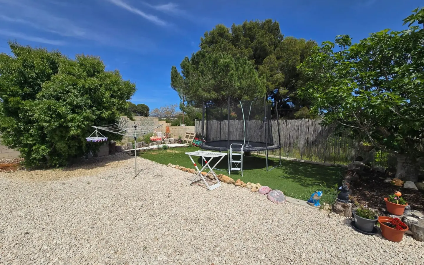 6-bedroom Detached Villa In Sax, Spain (238 M²)