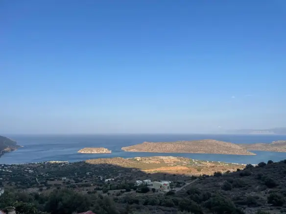 Land Of 11174 M² In Crete