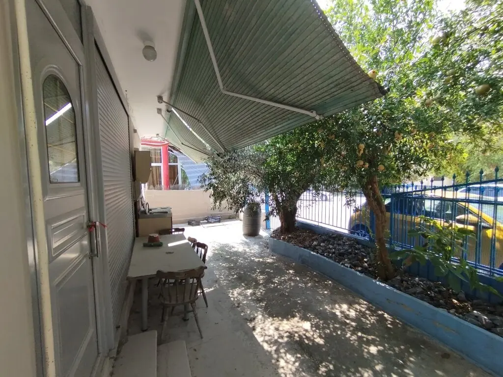 4-bedroom Detached House In Kalamaria, Greece (120 M²)
