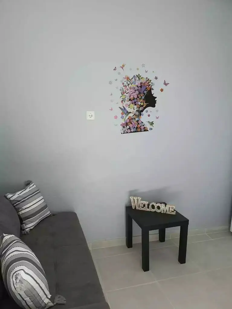 2-bedroom Detached House In Piraiki – Chatzikyriakio, Greece (68 M²)