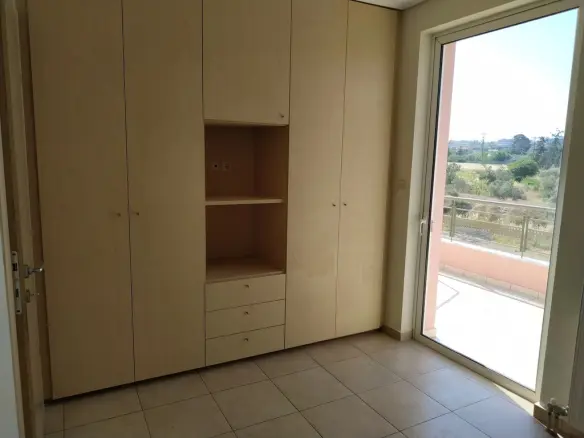 3-bedroom Detached House In Loutraki-perachora, Greece (150 M²)