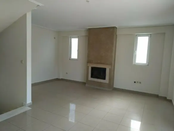 3-bedroom Detached House In Loutraki-perachora, Greece (150 M²)
