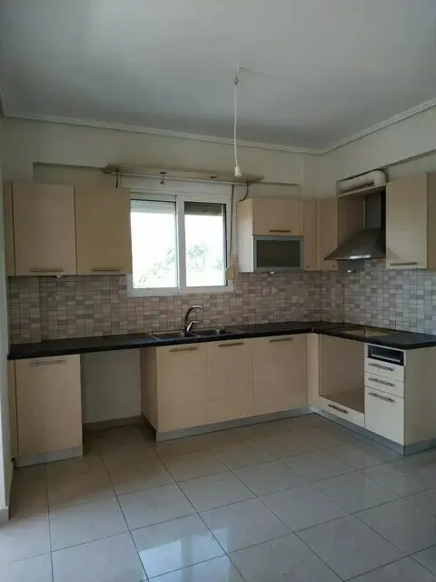 3-bedroom Detached House In Loutraki-perachora, Greece (150 M²)