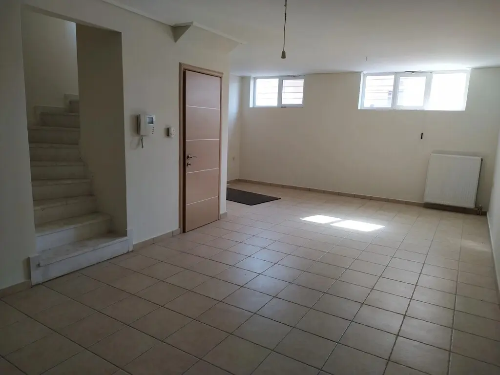 3-bedroom Detached House In Loutraki-perachora, Greece (150 M²)