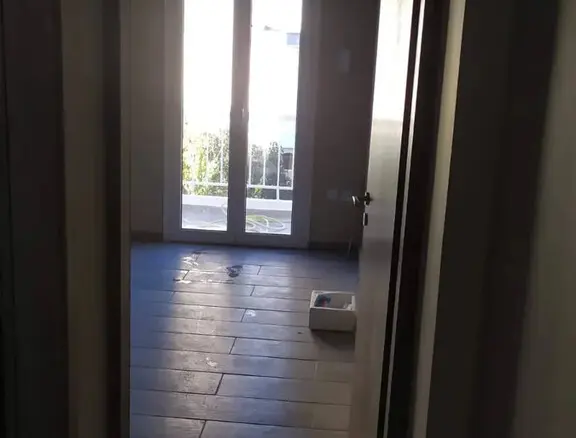2-bedroom Flat In Koridallos, Greece (72 M²)