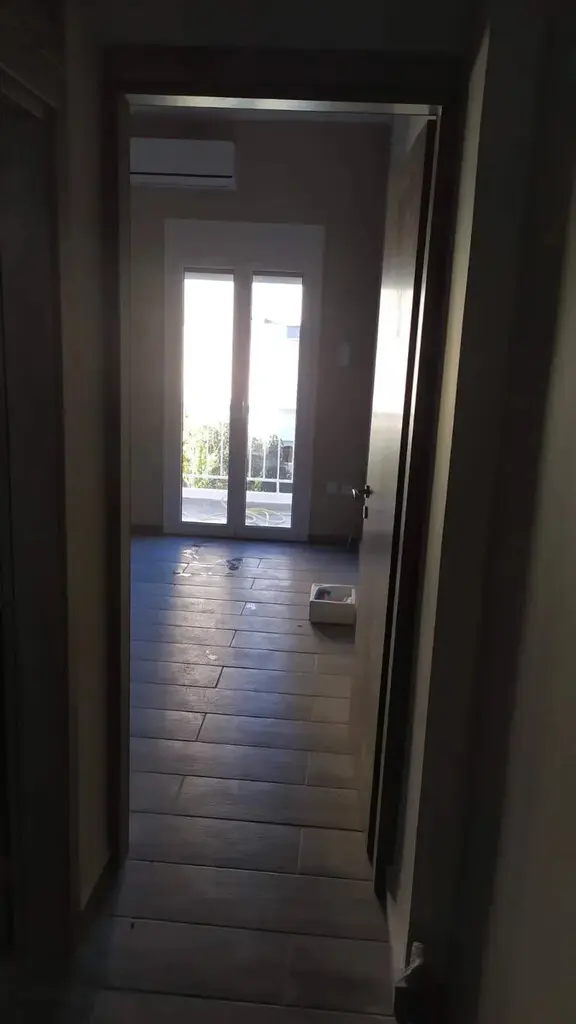 2-bedroom Flat In Koridallos, Greece (72 M²)