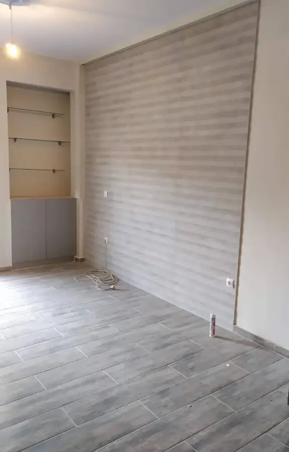 2-bedroom Flat In Koridallos, Greece (72 M²)