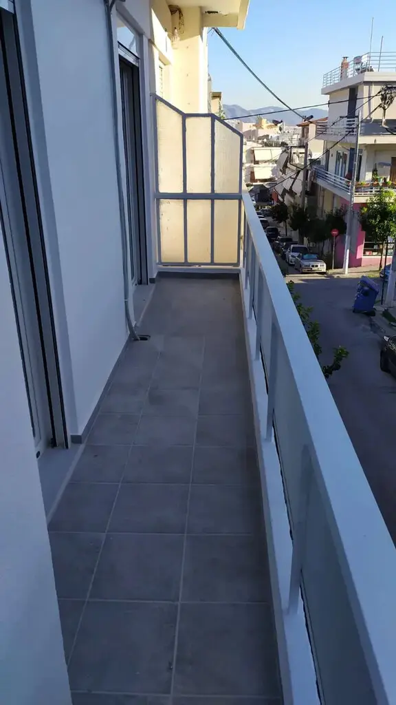 2-bedroom Flat In Koridallos, Greece (72 M²)