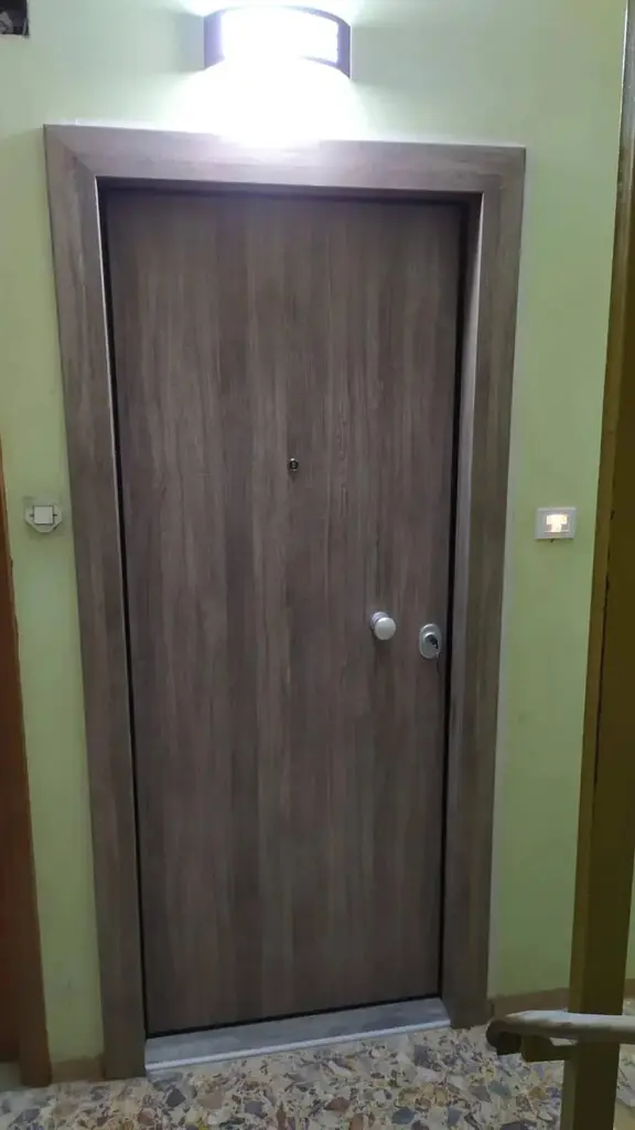 2-bedroom Flat In Koridallos, Greece (72 M²)