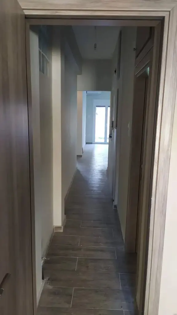 2-bedroom Flat In Koridallos, Greece (72 M²)