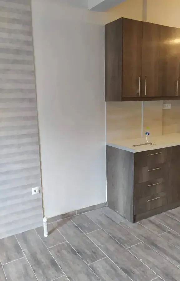 2-bedroom Flat In Koridallos, Greece (72 M²)