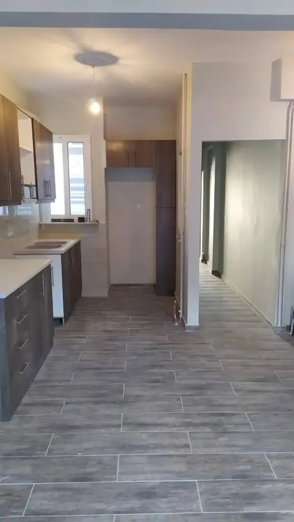 2-bedroom Flat In Koridallos, Greece (72 M²)