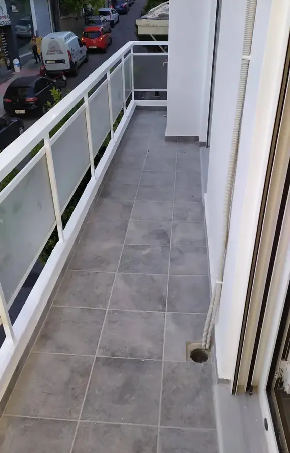 2-bedroom Flat In Koridallos, Greece (72 M²)