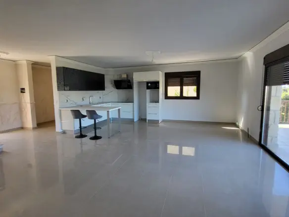 3-bedroom Detached House In Kassandra, Greece (240 M²)