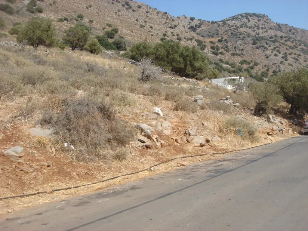Land Of 11174 M² In Crete