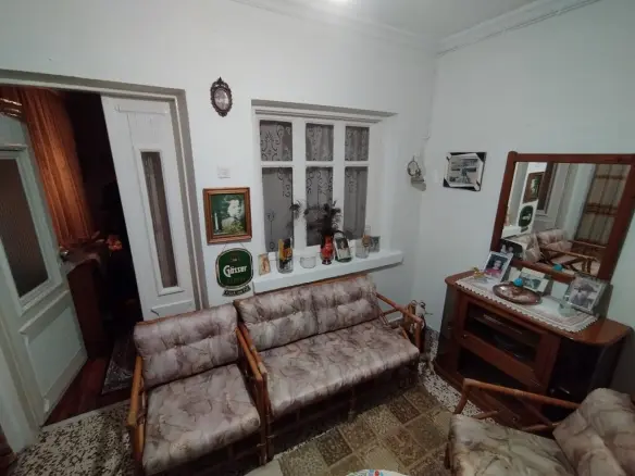 4-bedroom Detached House In Kalamaria, Greece (120 M²)