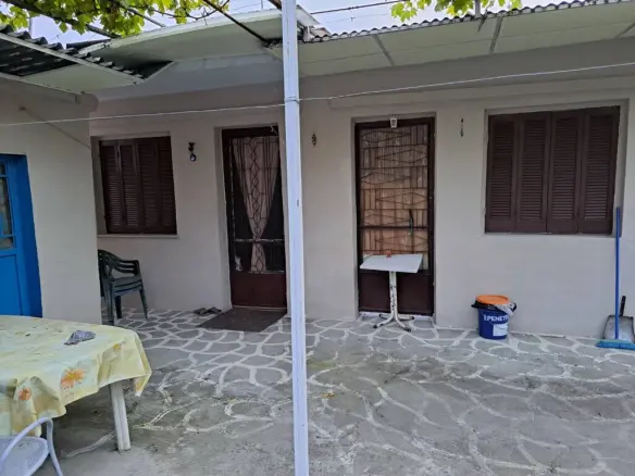 4-bedroom Detached House In Kalamaria, Greece (120 M²)
