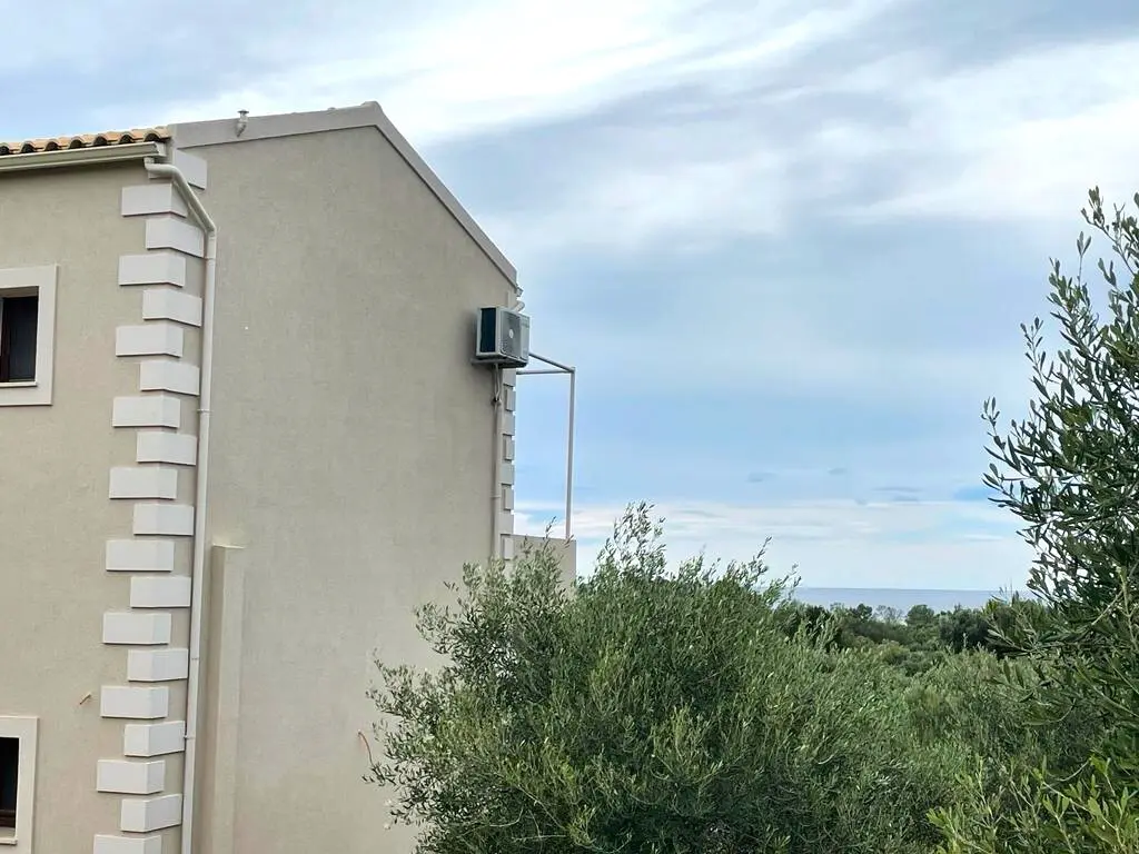 Detached House Of 82 M² In Corfu
