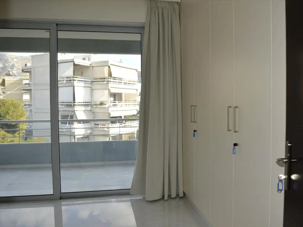 Maisonette Of 240 M² In Athens
