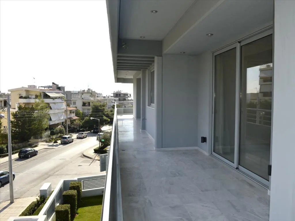 Maisonette Of 240 M² In Athens