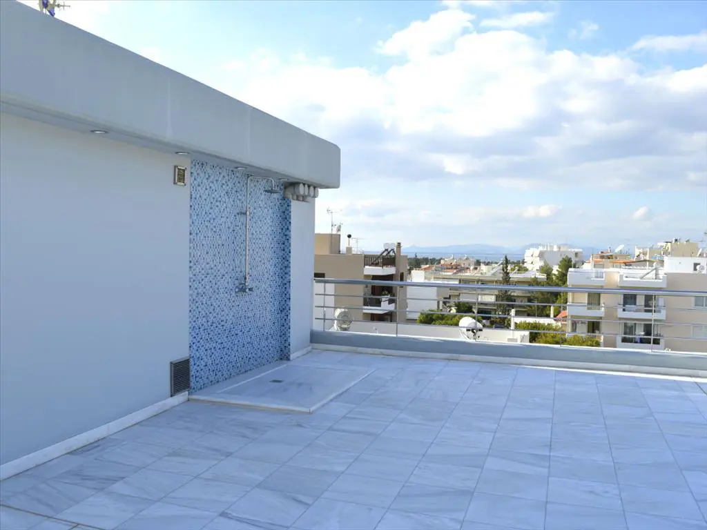 Maisonette Of 240 M² In Athens