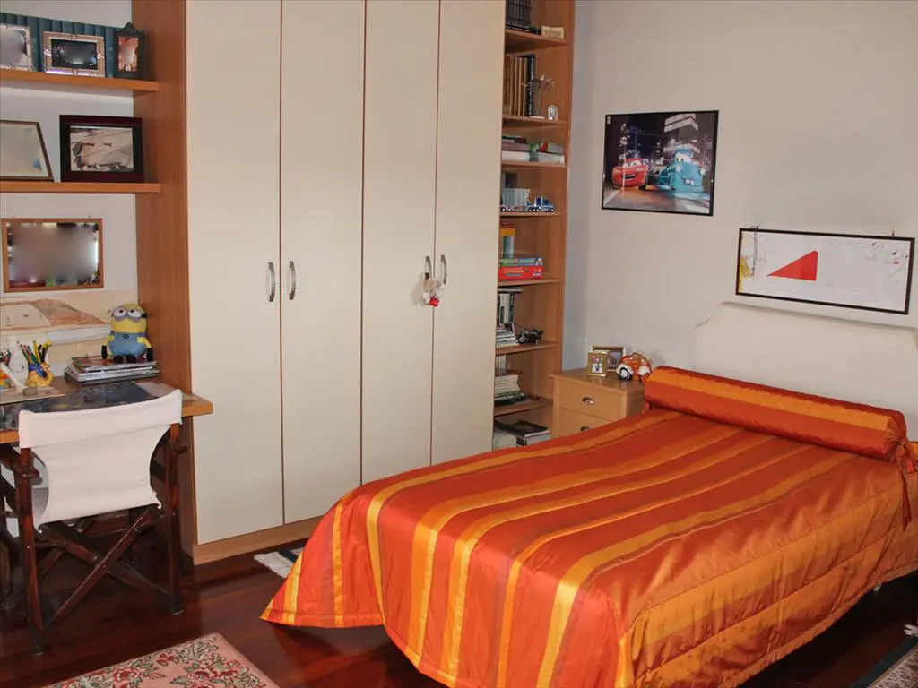 Villa Of 450 M² On The Olympic Coast