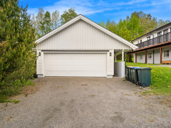 Charming Country House 193 M2 With Rental Income In Norway