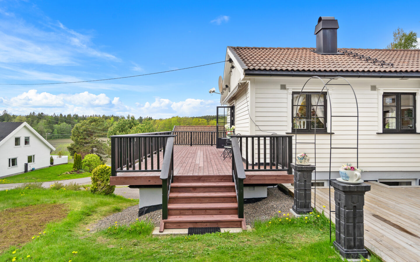 Charming Country House 193 M2 With Rental Income In Norway