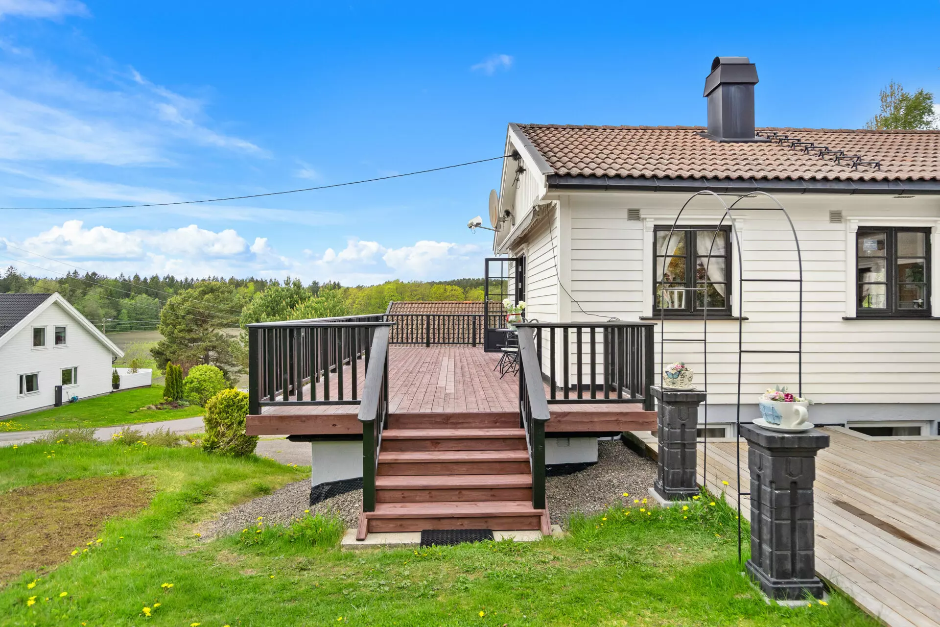 Charming Country House 193 M2 With Rental Income In Norway