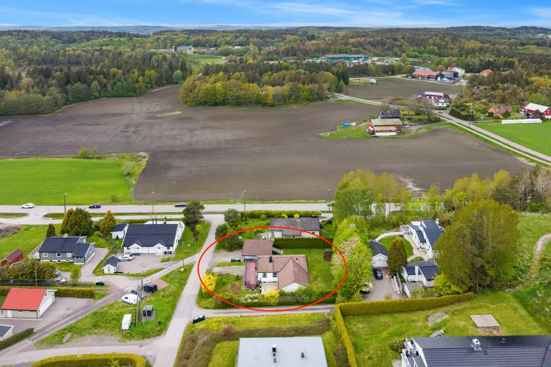 Charming Country House 193 M2 With Rental Income In Norway