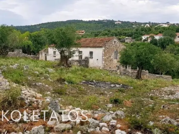 House Of 100 M² With Garden In Halikeri, Greece