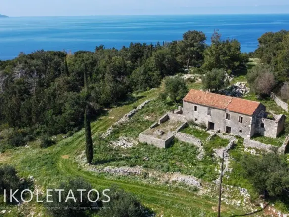 House Of 100 M² With Garden In Halikeri, Greece